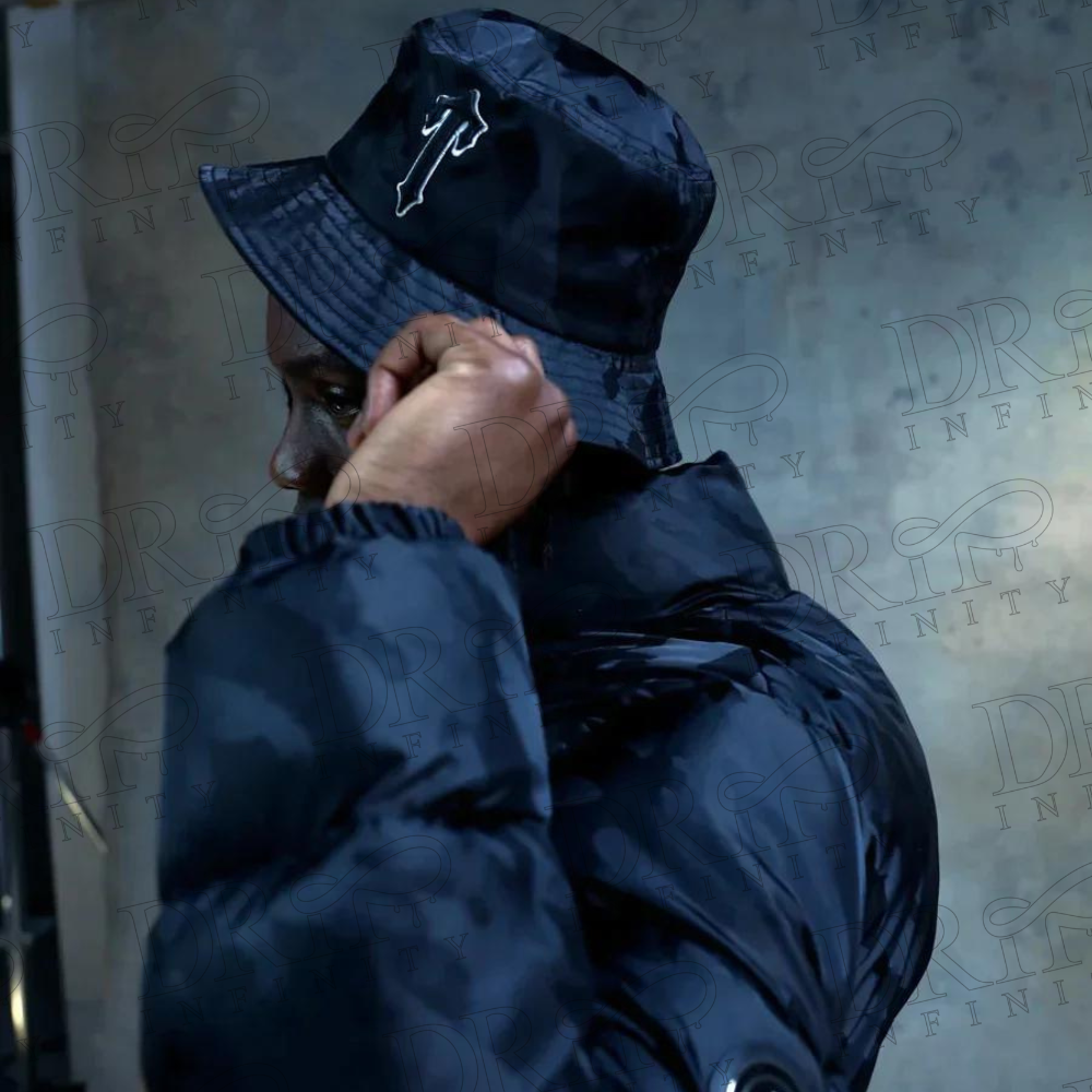 DRIP INFINITY: Trapstar T Black Jacquard Puffer Jacket